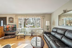 211 Mooney Pond Rd, Selden, NY 11784 - Photo 7