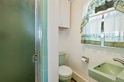 211 Mooney Pond Road, Selden, NY 11784 - Photo 19