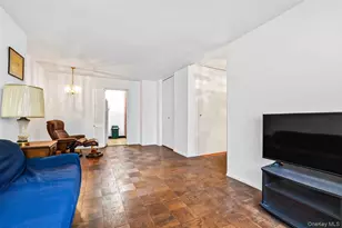 77 E 12th St, New York, NY 10003 - Photo 7