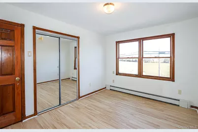 828 E. Meadow Avenue, East Meadow, NY 11554 - Photo 25