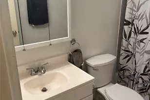 96 Jervis Ave, Farmingdale, NY 11735 - Photo 17