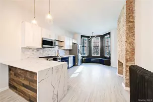 330 E 198th St, Bronx, NY 10458 - Photo 27