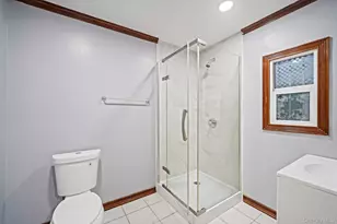 1 Holbrook St, Bay Shore, NY 11706 - Photo 17