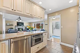 20 Wolf Rd, Croton on Hudson, NY 10520 - Photo 11