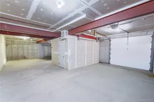 28 Old Neck Rd S, Center Moriches, NY 11934 - Photo 27