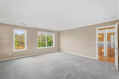 28 Old Neck Road S, Center Moriches, NY 11934 - Photo 19