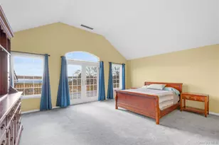 28 Old Neck Rd S, Center Moriches, NY 11934 - Photo 17