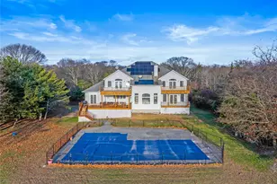 28 Old Neck Rd S, Center Moriches, NY 11934 - Photo 41