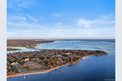 28 Old Neck Road S, Center Moriches, NY 11934 - Photo 43