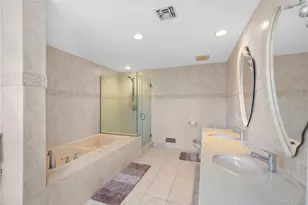 28 Old Neck Rd S, Center Moriches, NY 11934 - Photo 21