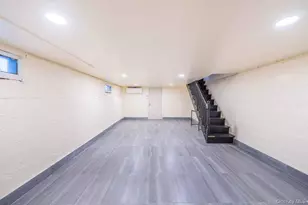 33-14 204th St, Bayside, NY 11361 - Photo 25