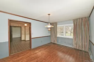 6 Duquesne Dr, Greenlawn, NY 11740 - Photo 11