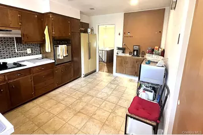 457 Quaker Ridge Road, New Rochelle, NY 10804 - Photo 9