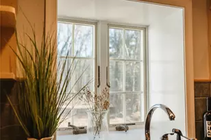 18 Mountainview Ave, Rosendale, NY 12472 - Photo 19