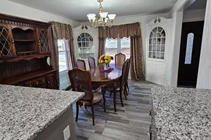 88 Innis Ave, Poughkeepsie, NY 12601 - Photo 17