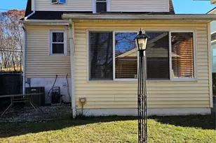 88 Innis Ave, Poughkeepsie, NY 12601 - Photo 9