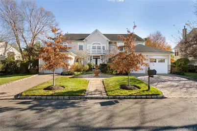 19 Hamlet Woods Drive, Saint James, NY 11780 - Photo 1