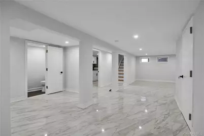 9 Susan Lane, Dix Hills, NY 11746 - Photo 29