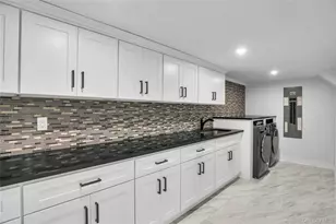 9 Susan Ln, Dix Hills, NY 11746 - Photo 31