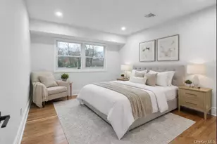 9 Susan Ln, Dix Hills, NY 11746 - Photo 21