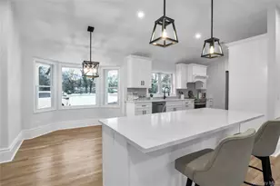 9 Susan Ln, Dix Hills, NY 11746 - Photo 9