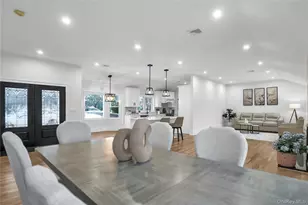 9 Susan Ln, Dix Hills, NY 11746 - Photo 3