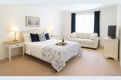 445 Bardini Drive, Melville, NY 11747 - Photo 7