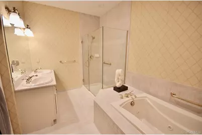 445 Bardini Drive, Melville, NY 11747 - Photo 9