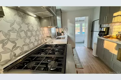 906 Evergreen Walk, Ocean Beach, NY 11770 - Photo 7