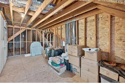 41 Golden Spruce Drive, Calverton, NY 11933 - Photo 19