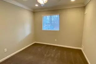 14 Country Club Dr, Coram, NY 11727 - Photo 7