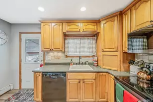 32 Rockledge Dr, Shirley, NY 11967 - Photo 11