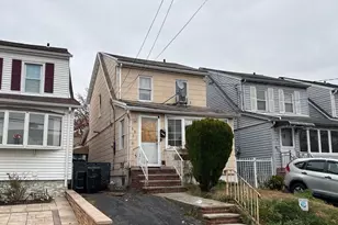 90-21 207th St, Queens Village, NY 11428 - Photo 3