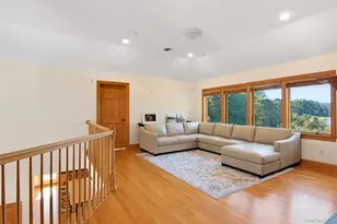 22 Flax Pond Woods Rd, Setauket, NY 11733 - Photo 33