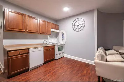 162 S Broadway, Nyack, NY 10960 - Photo 25