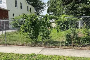 88-58 Hollis Ct Blvd, Hollis, NY 11427 - Photo 1