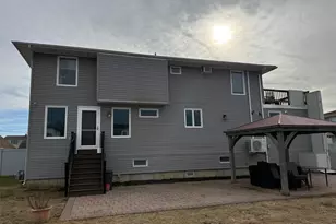 36 W Saltaire Rd, Lindenhurst, NY 11757 - Photo 13