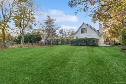 19 Walnut Avenue, East Quogue, NY 11942 - Photo 29