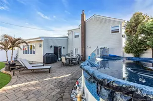 3495 Roanoke St, Seaford, NY 11783 - Photo 27