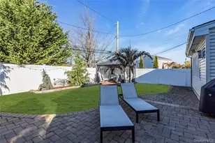 3495 Roanoke St, Seaford, NY 11783 - Photo 25