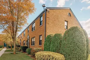 196-36 67th Ave, Fresh Meadows, NY 11365 - Photo 7