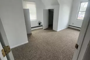 359 Erlanger Blvd, Babylon, NY 11703 - Photo 13