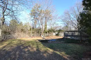 27 Wrana St, Medford, NY 11763 - Photo 13