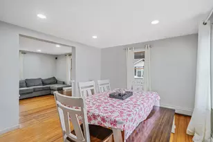 15 Cedar Grove Ct, Patchogue, NY 11772 - Photo 9