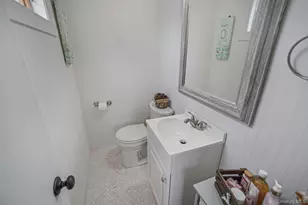 15 Cedar Grove Ct, Patchogue, NY 11772 - Photo 15