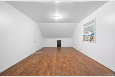 16737 109th Road, Jamaica, NY 11433 - Photo 13