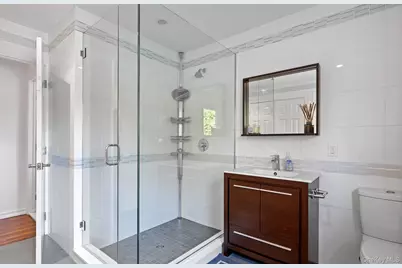 16 Georgica Woods Lane, Wainscott, NY 11975 - Photo 15