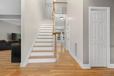 9 Exeter Circle, Beacon, NY 12508 - Photo 5