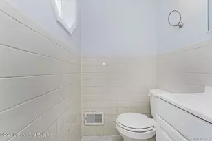 13 Laforge Ave, New York, NY 10302 - Photo 25