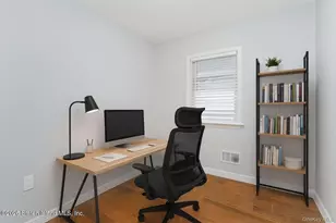 13 Laforge Ave, New York, NY 10302 - Photo 11